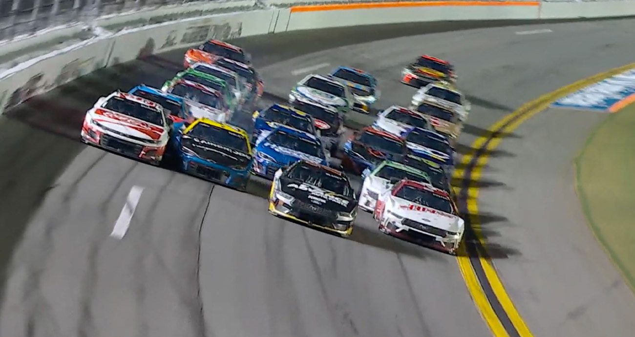 Four-wide finish! Ryan Blaney wins regular-season finale at Daytona